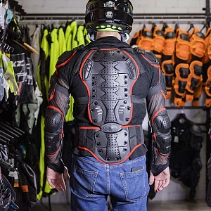 Защита тела (черепаха) ROCKOT Lite (черн/красн, XL) Защита тела (черепаха) ROCKOT Lite (черн/красн, XL)