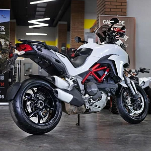 Мотоцикл Ducati Multistrada 1200 S  (с пробегом) Мотоцикл Ducati Multistrada 1200 S  (с пробегом)