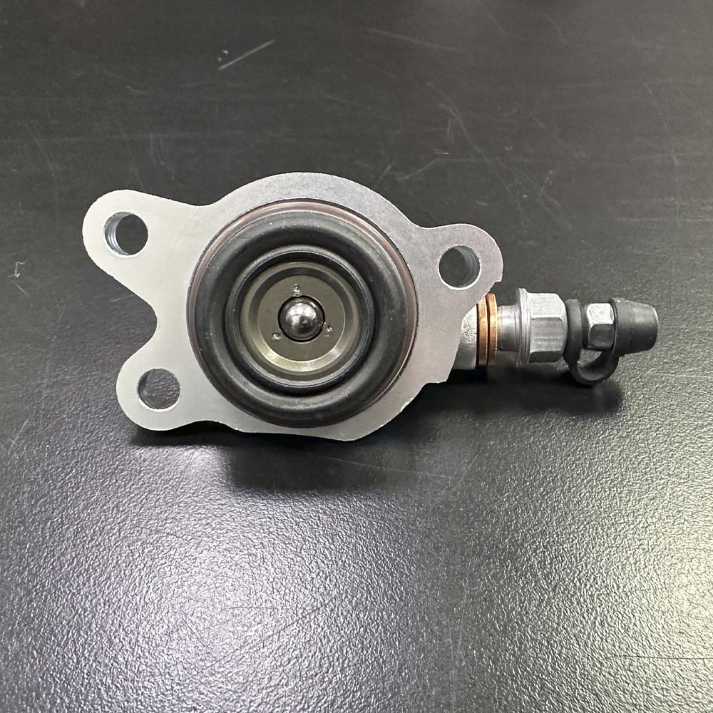 Рабочий цилиндр сцепления GR8 2T 300 Рабочий цилиндр сцепления GR8 2T 300