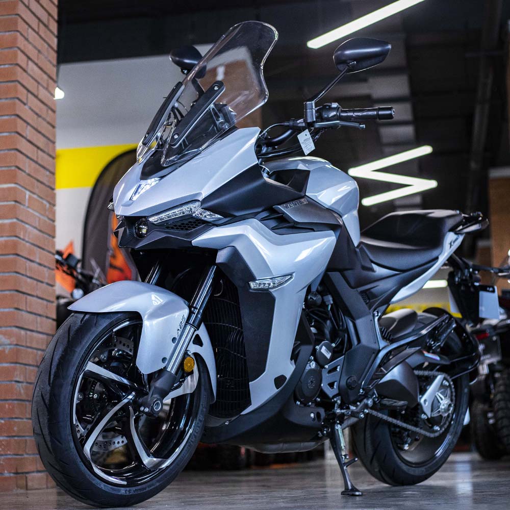 Мотоцикл ZONTES ZT350-X1 (4T ZT184MP EFI) 17/17 (2023 г.) ПТС (серебристый) Мотоцикл ZONTES ZT350-X1 (4T ZT184MP EFI) 17/17 (2023 г.) ПТС (серебристый)