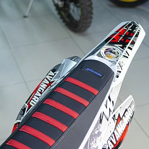 Мотоцикл эндуро ROCKOT R8 Avangard (300сс, 177MM, 21/18) Мотоцикл эндуро ROCKOT R8 Avangard (300сс, 177MM, 21/18)