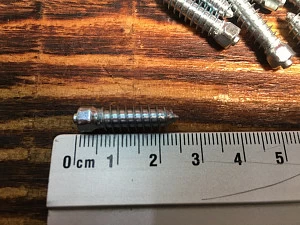 ШИПЫ ВКРУЧИВАЮЩИЕСЯ LWJX6*6-H25 (КОМПЛ., 100 ШТ.) ШИПЫ ВКРУЧИВАЮЩИЕСЯ LWJX6*6-H25 (КОМПЛ., 100 ШТ.)