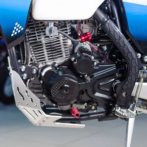 Мотоцикл эндуро ROCKOT GS 8 Rush (300сс, 174YMN, 21/18) Мотоцикл эндуро ROCKOT GS 8 Rush (300сс, 174YMN, 21/18)