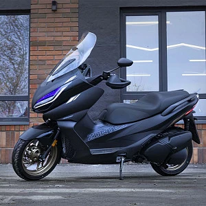 Максискутер ZONTES ZT350-E (ZT1P77MP EFI) 15/14 (2023 г.) ПТС (черный)