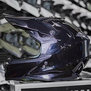 Шлем кроссовый ROCKOT RM-217 Dark GL (черн глянц, S) Шлем кроссовый ROCKOT RM-217 Dark GL (черн глянц, S)