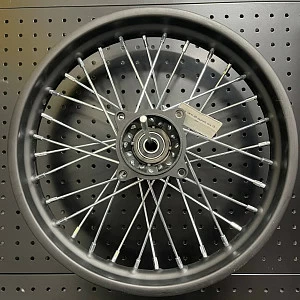 Диск 14"х1,85 задний, ось 15 мм Диск 14"х1,85 задний, ось 15 мм