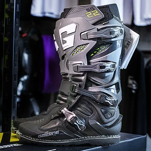 Мотоботы Gaerne SG-22 Gore-Tex Endurо (черн, 46) Мотоботы Gaerne SG-22 Gore-Tex Endurо (черн, 46)