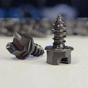 Шип вкручивающийся 100 шт.KOLD KUTTER 3/8" (9,5 мм) Шип вкручивающийся 100 шт.KOLD KUTTER 3/8" (9,5 мм)