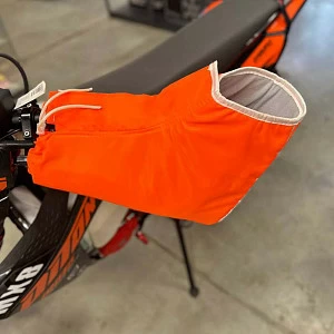 Муфты Rolling Moto на руль оранжевые, флисовые твердые Муфты Rolling Moto на руль оранжевые, флисовые твердые