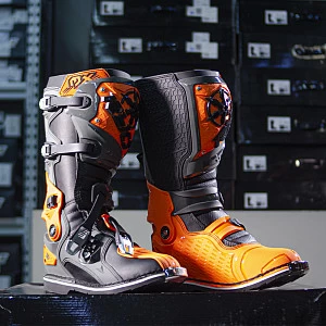 Мотоботы RYO Racing MX7 Enduro Мотоботы RYO Racing MX7 Enduro