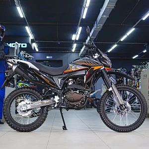 Мотоцикл Regulmoto TE (Tour Enduro) PR, 6 скоростей (Черный/ оранжевый) Мотоцикл Regulmoto TE (Tour Enduro) PR, 6 скоростей (Черный/ оранжевый)