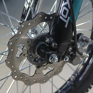 Мотоцикл эндуро ROCKOT R5 Cyclone (250сс, 169FMM, 21/18) Мотоцикл эндуро ROCKOT R5 Cyclone (250сс, 169FMM, 21/18)