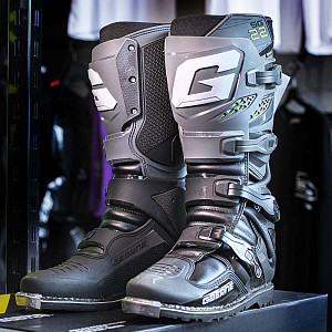 Мотоботы Gaerne SG-22 Gore-Tex Endurо (черн, 46) Мотоботы Gaerne SG-22 Gore-Tex Endurо (черн, 46)